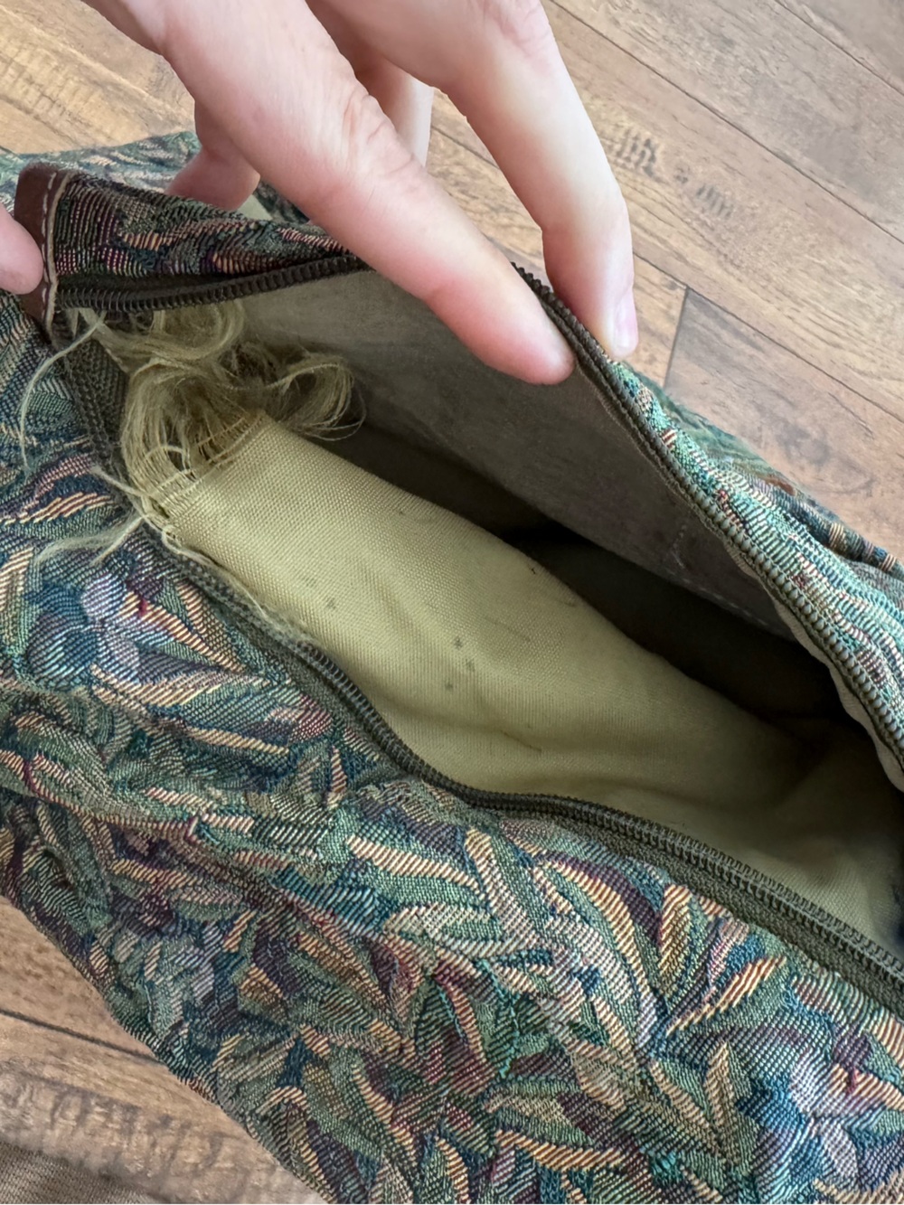 Vintage LL Bean Tapestry Backpack - Picture 7 of 7